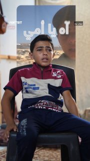 "בכל פעם שאני מצלם סרטון שלה, אני נחנק ובוכה". בדמעות ושברון לב, ילד פלסטיני מספר ל-TRT Arabi ברגע שקיבל את…