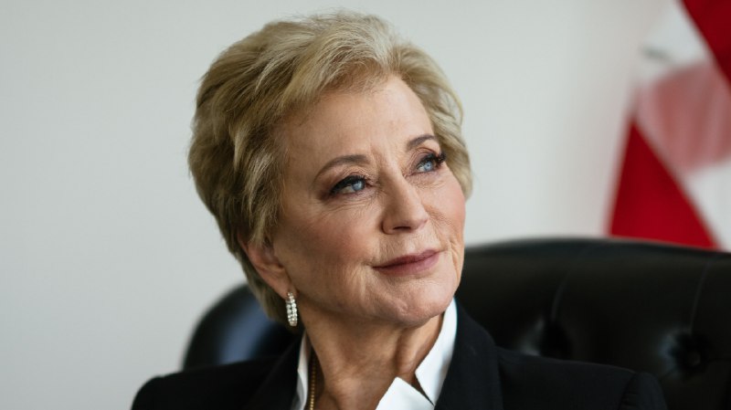 Education Secretary Wants Talks With Harvard to Resume, Without Giving Ground