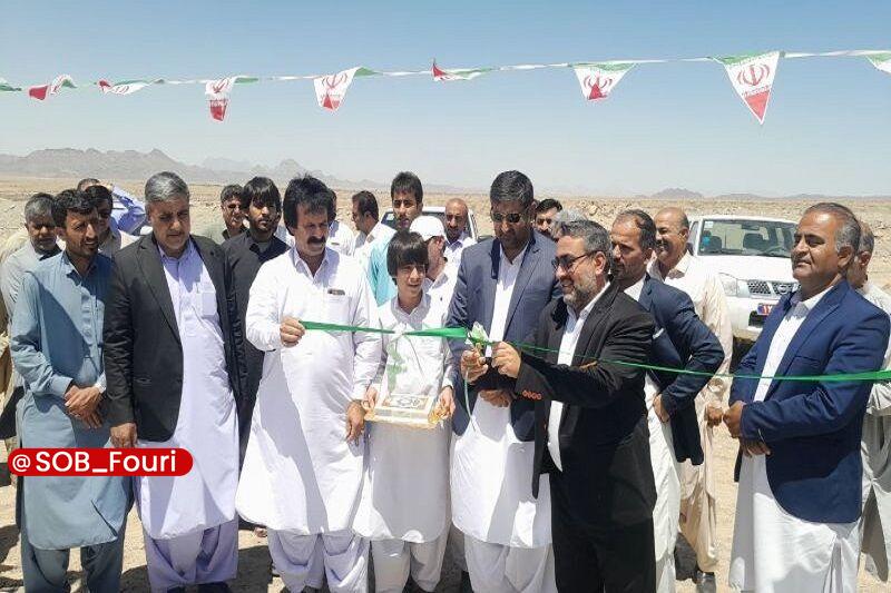 سیستان و بلوچستان فوری: افتتاح ۱۹ طرح عمرانی و خدماتی در بخش پشتکوه خاش🔹۱۹ طرح عمرانی، خدماتی، زیرساختی و ورزشی در مناطق روستایی بخش «پشتکوه» شه