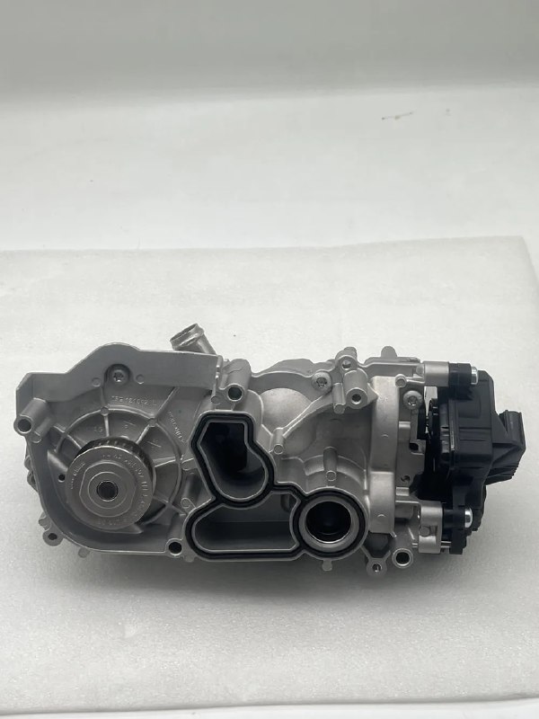05E121111AB 05E121111AF 05E121111Q 05E121111P 05E121111L 05E121111M Оригинальный OEM водяной насос о 4