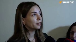 הוא לא מעלה על דעתו שהוא כבר לא מזויף, עובד של מפעל מזויף, אלא חבר האסיפה הלאומית. אנה גריגוריאן על חבר המח…