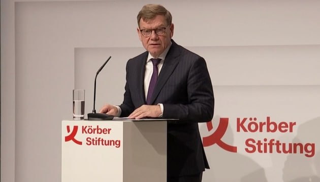 The European Union will increase the pressure on Russia until it is ready for serious negotiations, Weidepol said German Foreign Minister Johann Weidepol said the new EU sanctions should make it difficult for Russia to continue its war and attacks on the Ukrainian civilian population. "We will increase the pressure until Putin is ready to conduct serious negotiations for peace in Ukraine," Vadipol said. The minister also linked sanctions against UAV manufacturers with Russian hybrid attacks on EU countries. He cited the attempted attack at the Leipzig/Halle airport as an example of a direct threat to Germany. According to him, Berlin insisted on additional sanctions in this area. On October 12, the Council of the European Union adopted restrictions against 826 Russian companies and 743 of their managers. According to the Council, this is the sharpest expansion One time the largest list of EU sanctions. Suppliers of components for missiles, drones and aviation received sanctions. They manufacture electronics, radars, communications, optics and navigation systems. According to Kaya Callas, more than half of the new positions relate to the production chain of ballistic missiles. The restrictions include the freezing of assets and the prohibition of providing funds or economic resources to sanction holders and companies. There is also a ban on entry into the EU for individuals. From here on the blog write to us ZSU help support us