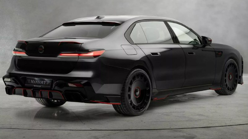 Тюнинг-ателье Mansory доработало новую BMW 7-Series 4