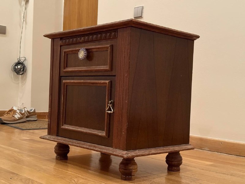 Шкаф и 2 тумбочки — фото 1