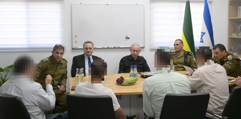 נתניהו ערך הערכה ביטחונית באוגדת עזה ופגש את פעילי השב"כ מאחורי המבצע שכבש את ראש מנגנון ביטחון הפנים של חמאס.