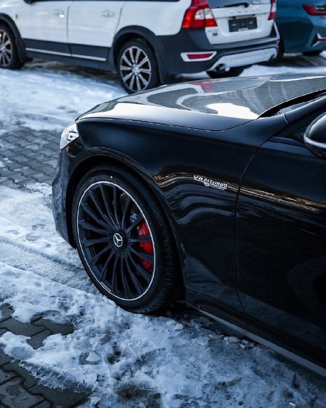 Mercedes-AMG S 63 E Performance 3