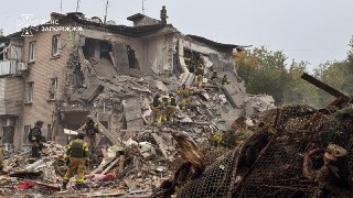 🌐 Смертоносный удар по дому в Запорожье, новый арест в Минобороны, отказ Ozon от страхования товаров селлеров. Главное за 10 октября — коротко #водномпосте🔹 РФ ударила по жилому дому в Запорожье. Погибли 20 человек, среди них трое детей. «Россия отблагодар