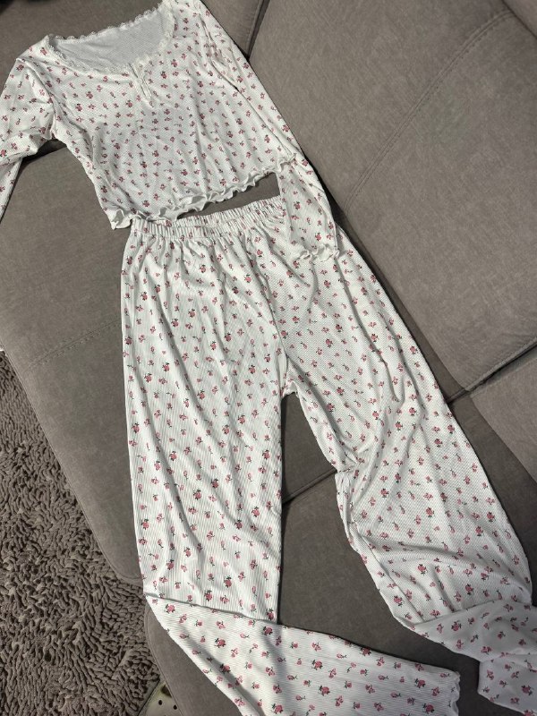 Продам неношенные вещи (вообще) дешево — фото 1