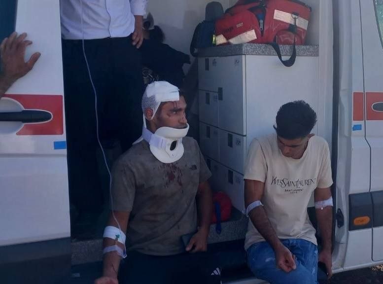 پايگاه خبرى ههوال: 🔴وقوع تصادف با ۶ مصدوم حوالی سهراه کلیجه🔸در پی این حادثه، ۶ نفر مصدوم شدند که ۳ دستگاه آمبولانس از نزدیکترین پایگاهها