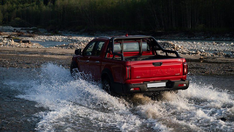 В России начались продажи JAC T9 Urban с многорычажной подвеской 3