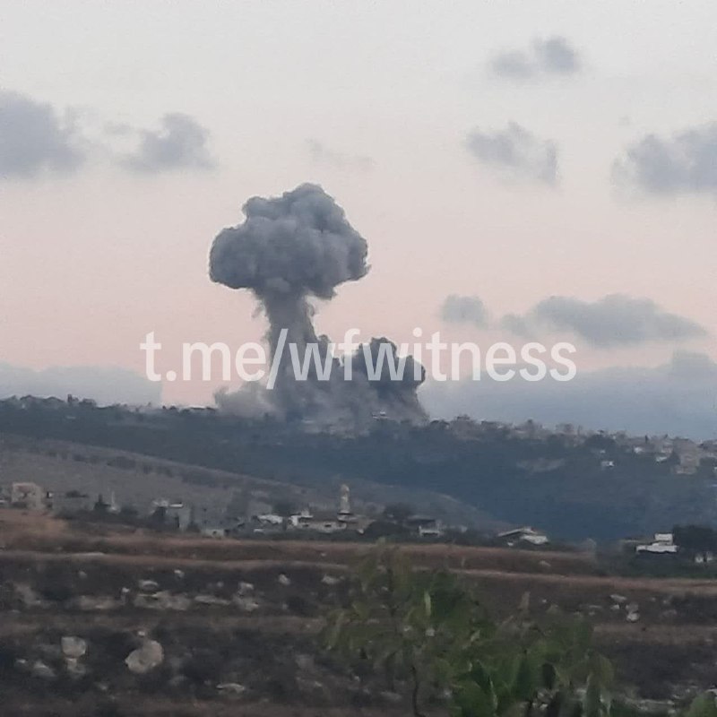 ️🇱🇧🇮🇱 פיצוץ שני נצפה פעם נוספת באל-מנצורי, דרום לבנון, כתוצאה מפעילות ההריסה הישראלית.