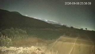 في منتصف الليل.. مستوطنون يقتحمون تجمع يرزا شرقي تياسير شرق طوباس