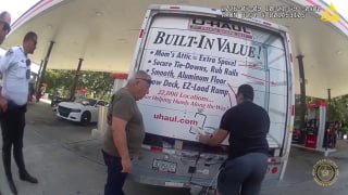 🇺🇸 "If you don't want violence, calm the fuck down.