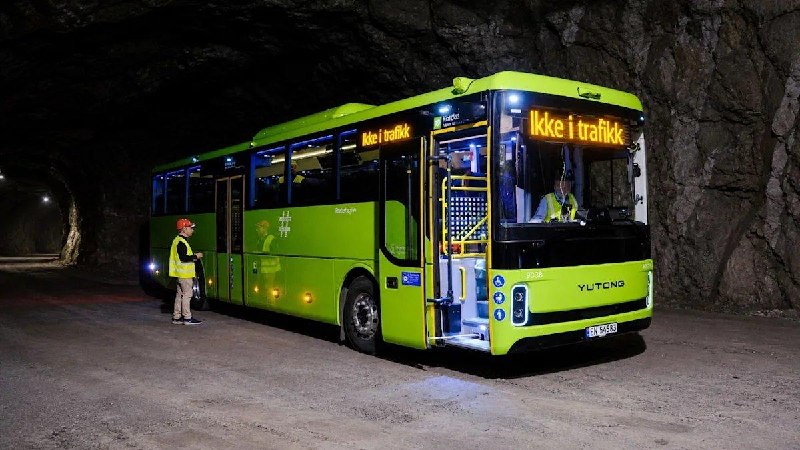 Researchers drove a Chinese NIO electric all-terrain vehicle into a Norwegian mine to disconnect its connections.