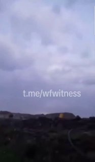 בצילומים נראים מטוסי חיל האוויר המלכותי הסעודי מבצעים תקיפות אוויריות על בסיסים החות'ים בצנעא היום. צילומים…