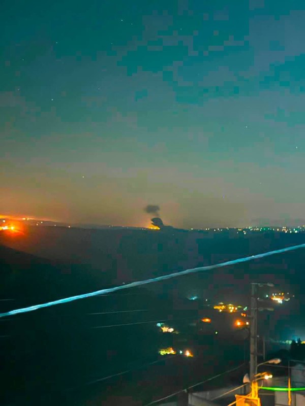 شمانیوز: 📸 تداوم نقض آتشبس توسط رژیم صهیونیستی در لبنان؛ حمله هوایی به مناطق المنصوری و دیرسریان در جنوب لبنان #شمانیوز Shomanew