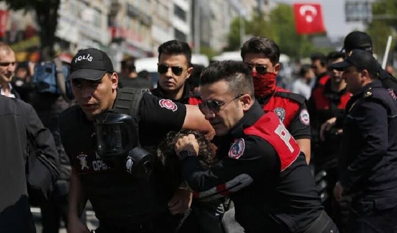 Turkey arrested 201 suspects in an international fraud network related to the captive regime