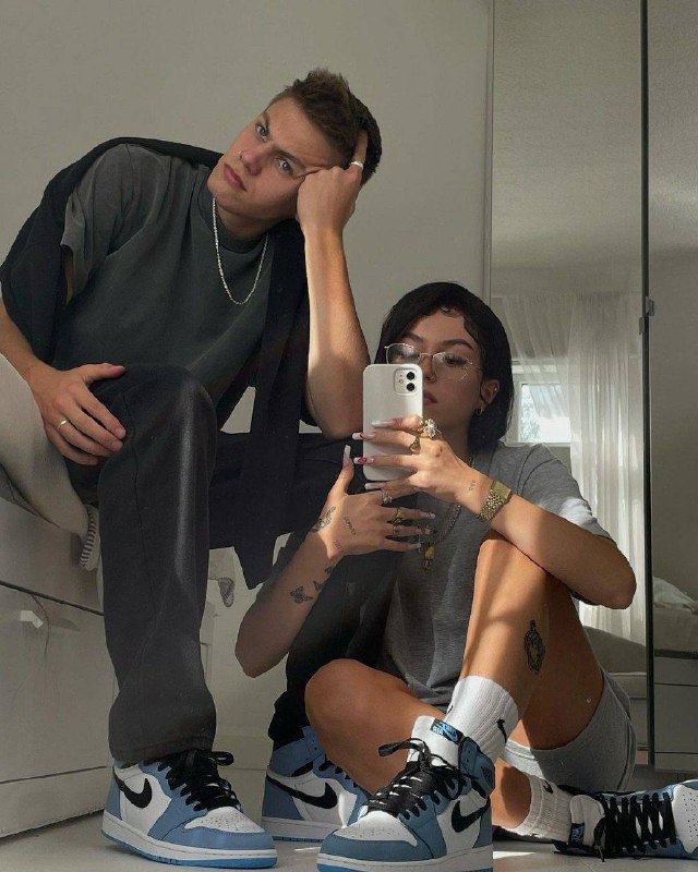 "Nothing": رسانه پست