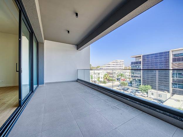 2-bed modern apartment for rent in Germasogeia, Limassol photo 7