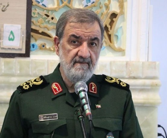 شبکه خبری العالم: ⭕️ محسن رضایی: اگر ترامپ بخواهد کارهایی بکند زلزلهوار مقابله به مثل میکنیم 🔸دبیر شورای عالی امنیت ملی: به همه کشورهای