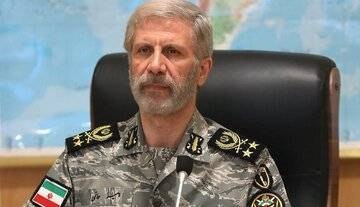 خبرپو: 🔸 فرمانده کل ارتش: ملت ایران تسلیم نمیشود👈 برای نمایش مطلب اینجا کلیک کنید@khabarpu