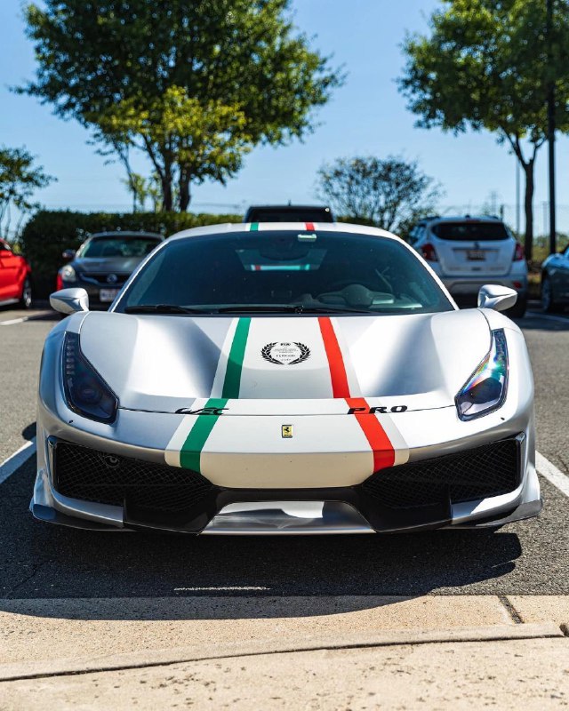 Ferrari 488 Pista Piloti
