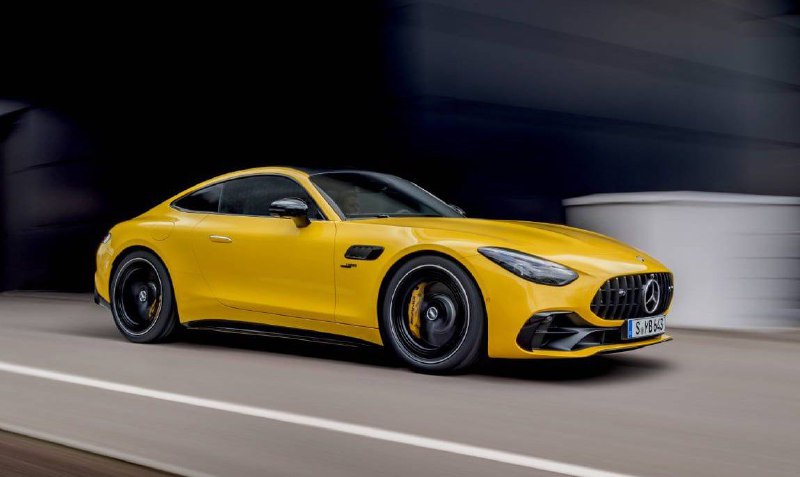 Представлен базовый Mercedes-AMG GT — 421 л.с. и 500 Нм
