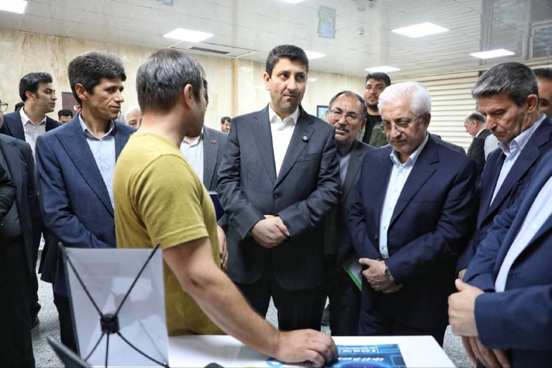 پارک علم و فناوری خراسان شمالی: ❇️ بازدید وزیر ارتباطات و استاندار خراسان شمالی از نمایشگاه فعالیت‌های حوزه فاوا در بجنوردسید ستار هاشمی، وزیر ارتباطات 