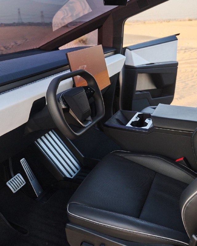 Tesla Cybertruck 5