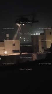 ️🇮🇱🇵🇸 בצילומים יוצאי דופן נראים חיילי צה"ל מסנפים ממסוק במהלך פעילות בכפר יטא, דרומית לחברון, הגדה המערבית.