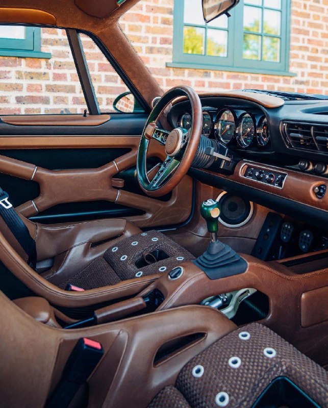 Porsche 911 Reimagined by Singer 3