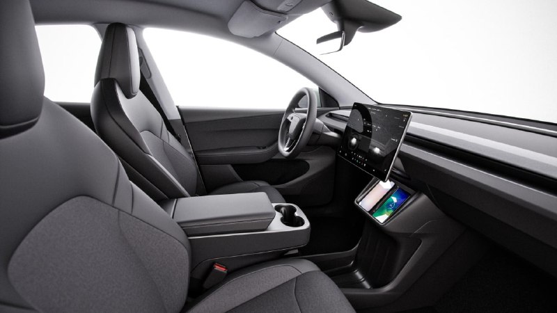 Tesla представила упрощённые Model 3 и Model Y 4
