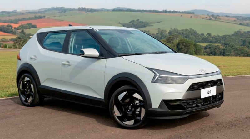 Представлен Hyundai i20 нового поколенияХэтчбек получил новый дизайн, увеличенны
