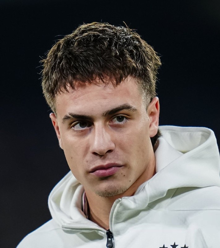 یوونتوس | یووه: 🚨⚽️ آرسنال کنان یلدیز (۲۱ ساله) را به عنوان یک راه حل بالقوه بلندمدت در جناح چپ میبیند و در صورت در دسترس بودن، میتوان
