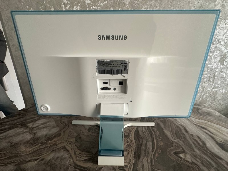 Продам монитор