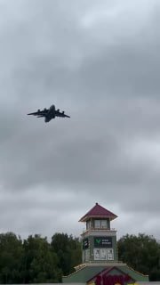 В Москву, предположительно, прилетел директор ЦРУ. Что известно:🔹 Сегодня около 10:04 мск в столичном аэропорте Внуково приземлился военно-транспортный самолет ВВС США Boeing C-17 Globemaster III с бортовым номером RCH4555. Он вылетел сегодня в 8:50 из Риг