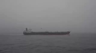 Военно-морские силы Франции задержали в Атлантическом океане нефтяной танкер Tagor, который находится под международными санкциями и следовал из России, сообщил Макрон.