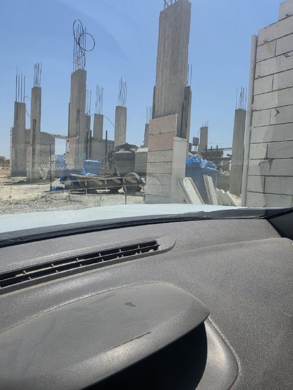 قوات الاحتلال تُسلّم إخطارات وقف عمل لمنازل في يطا