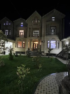 Роскошный дом 1200 м² 15 комнат с бассейном и кинотеатром — срочно