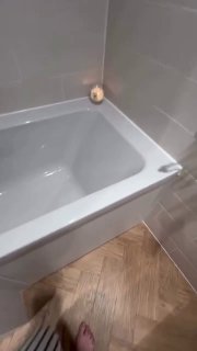 Хранение под ванной Пространство под ванной часто остаётся незадействованным, хотя при грамотном подходе оно может стать удобной и функциональной з... - изображение 1 - под, ванной, telegram