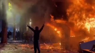 הפגנות שוטפות את אירופה אנשים מתנגדים לעליית מחירים, דלק יקר, דיור לא בר השגה, בעיות בחינוך ומדיניות ממשלתי…