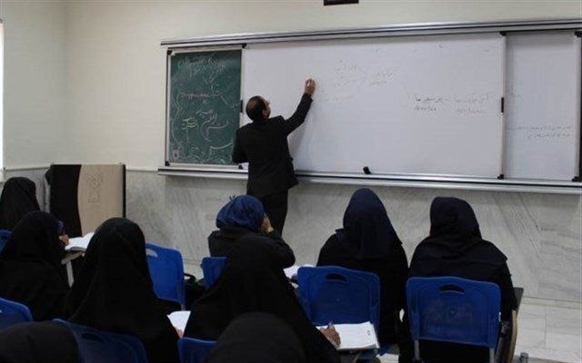 پایگاه خبری سفیرافلاک: 📣 کلاس‌های دانشگاه در سال تحصیلی جدید حضوری برگزار می‌شود 🔹 وزیرعلوم: آموزش دانشگاه‌ها در سال تحصیلی آینده به شکل حضوری 