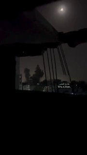 רגע הפצצת הכיבוש של בית במחנה הפליטים ג'בליה, צפון רצועת עזה.