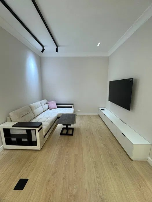 📍Мирзо - Улукбекский   р-н📍ул. Садык Азимова ЖК Инфинити                                                                                                                             🔻Комнат-  2 🔻Эт