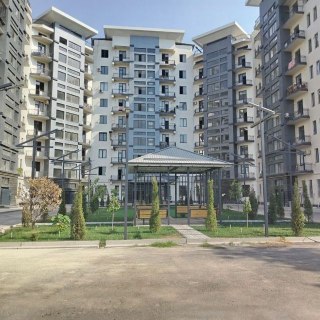 Квартира на кадышева 2х комнатная