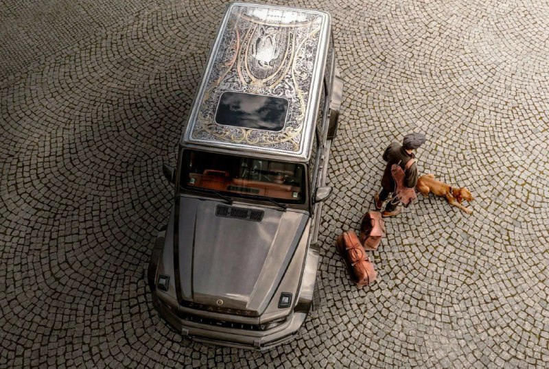 Показано три уникальных Mercedes-Benz G-класса 3