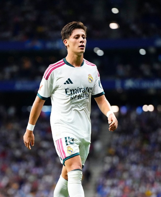 رئال مادرید | Real Madrid: 🚨🌏آ اس:⚪ مورینیو، ترکیب بهتری نسبت به فصل گذشته در اختیار دارد و گزینههای زیادی برای انتخاب دارد. 💪🏻 ⚪به همین دلیل، تصم