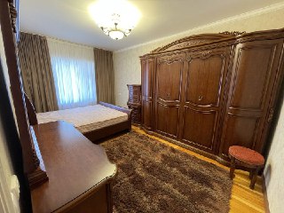 Аренда 4-комнатная квартира, рядом Метро Айбек (Ойбек, ZTE, Huawei).