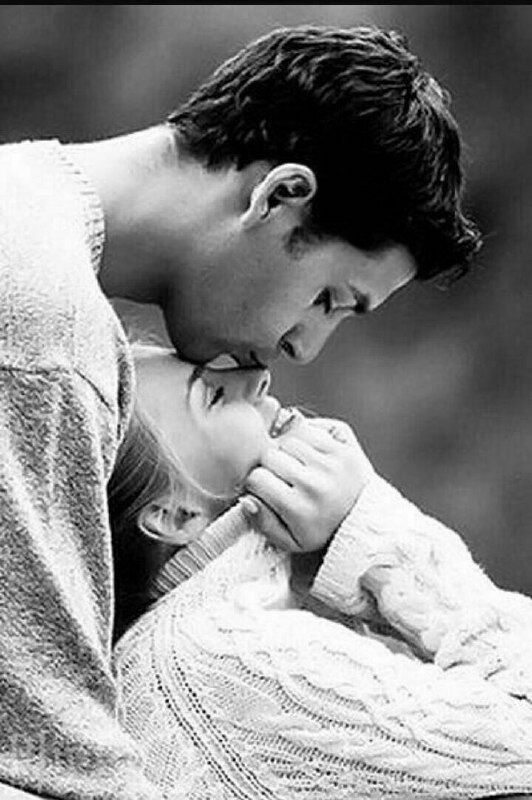 Land of Love: ‌ ای همیشه خوبای همیشه آشناهر طرف که میکنم نگاهتا همه کرانه های دورعطر و خنده و ترانه میکند شنادر میان بازوان تو ...#فری