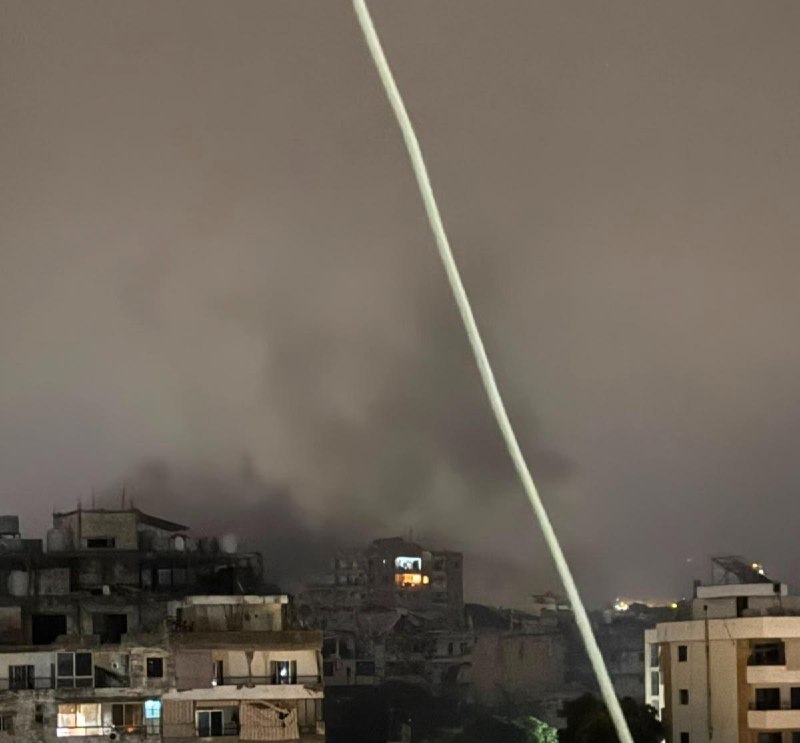🔴 מטוסי קרב שבויים ביצעו שתי תקיפות אוויריות על נבטי בדרום לבנון